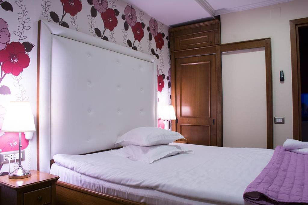 Hotel Dbh Bukurešť Exteriér fotografie