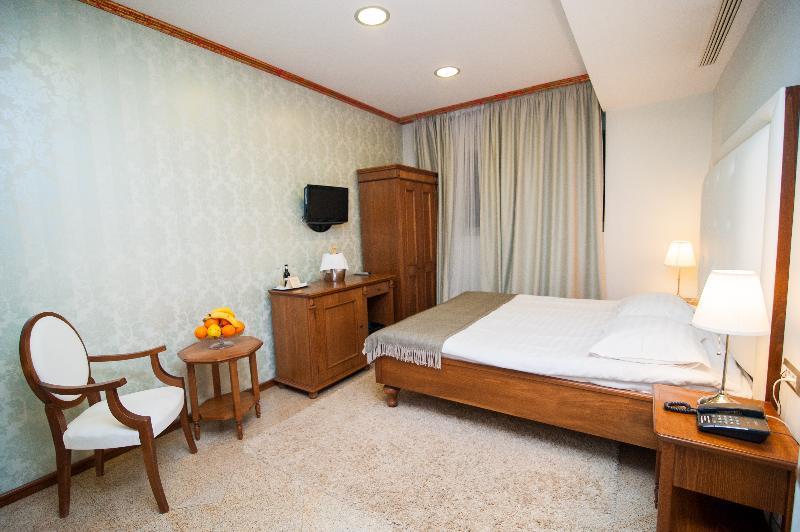 Hotel Dbh Bukurešť Exteriér fotografie